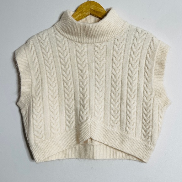 Crescent Anna Mock Neck Knit Cap Sleeve Cropped Sweater Cream Size L - Picture 1 of 5